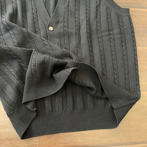 Jacob Miller Men's Black 100% Xtrafine Merino Wool Button Sweater Vest Sz Medium - Picture 5 of 10